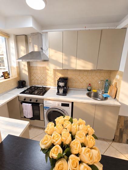 Apartament cu 2 camere semidecomandat în Amzei