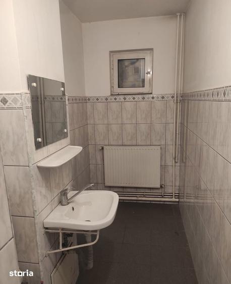 2 camere Craiovita stradal parter/4 38 mp - 2