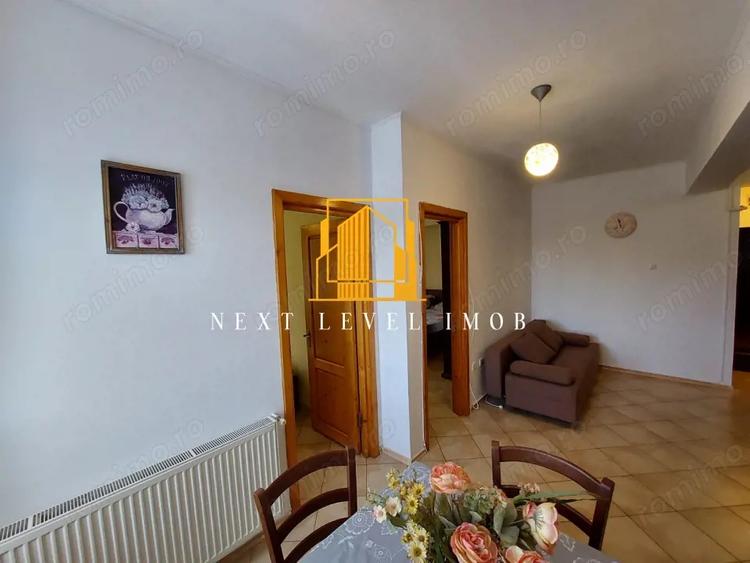 Apartament cu 3 camere decomandat, mobilat în Prundu
