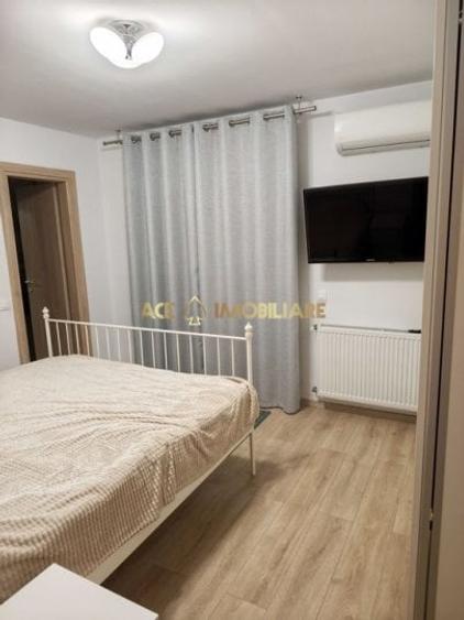Apartament cu 3 camere decomandat, mobilat în Jiului