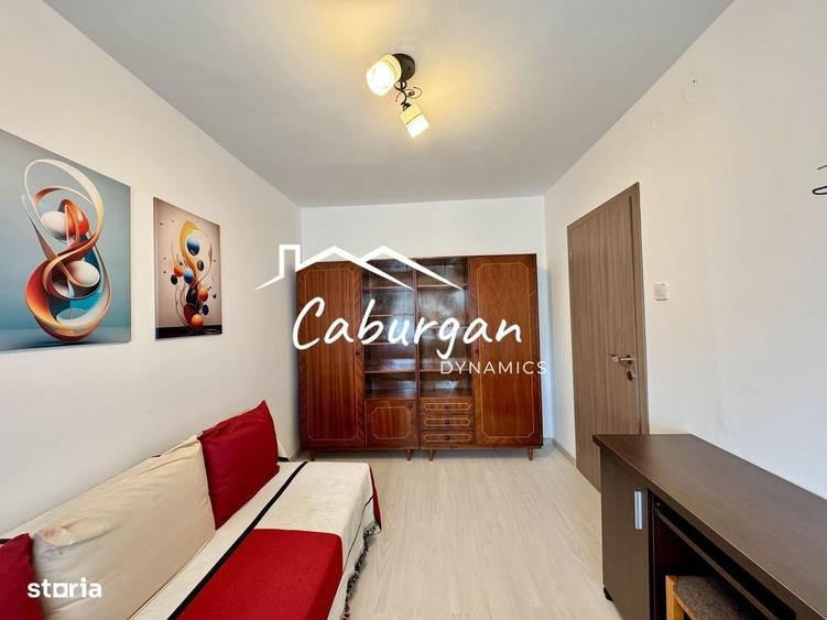 Apartament cu 3 camere decomandat în Vasile Aaron