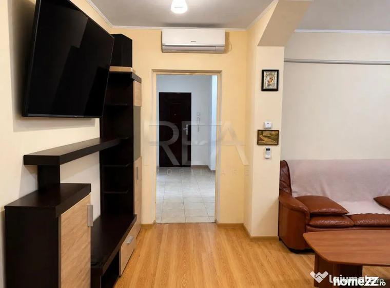 Apartament cu 4 camere decomandat în 13 Septembrie