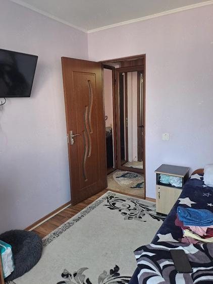 Apartament cu 2 camere nedecomandat în Viziru 1