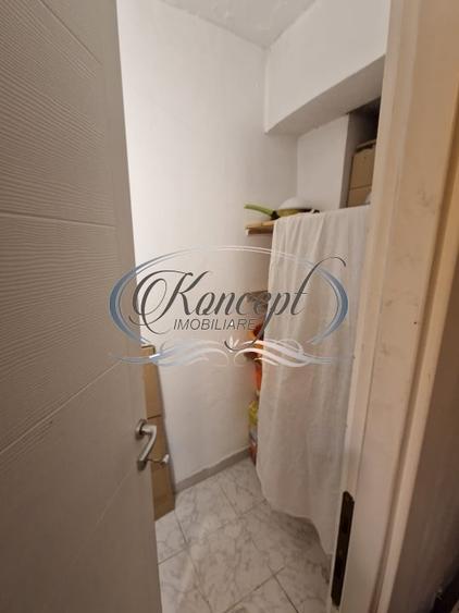 Apartament cu 2 camere decomandat, mobilat în Central