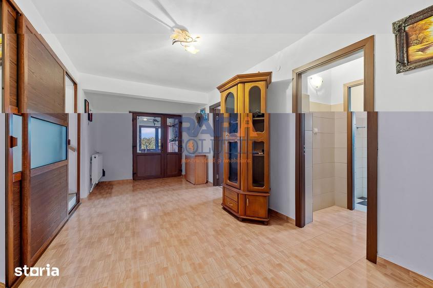 Casă cu 8 camere cu Teren 2075 Mp în Central