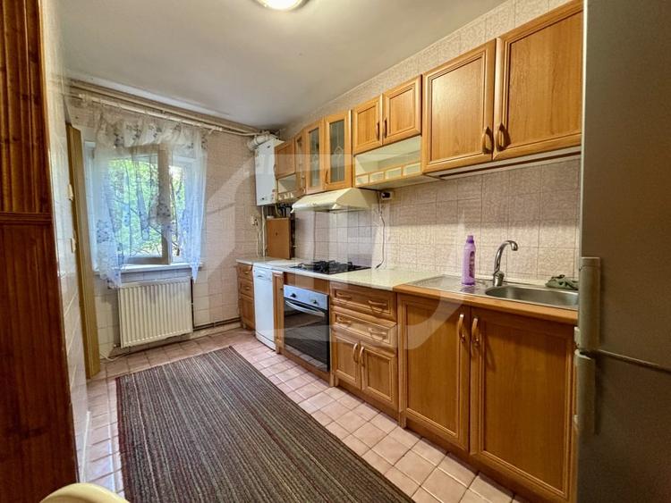 Apartament cu 3 camere decomandat, mobilat în Gheorgheni