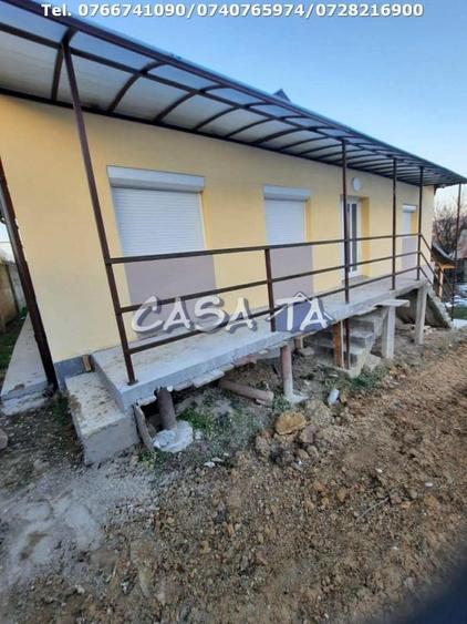 Casă individuală cu 3 camere cu Canalizare în Săulești