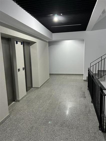 Apartament cu 3 camere decomandat în Rahova