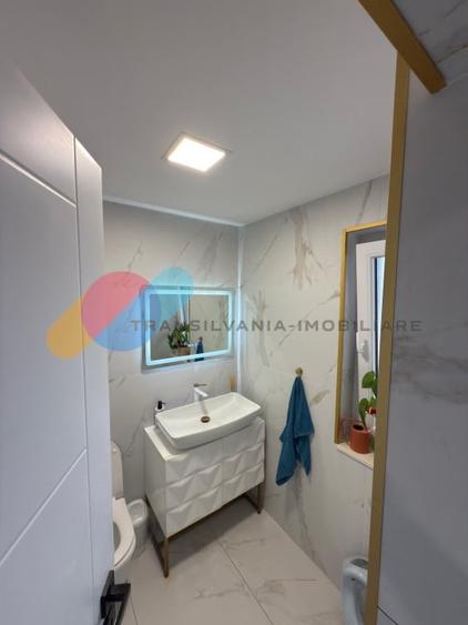Duplex cu 4 camere cu Canalizare în Dezmir