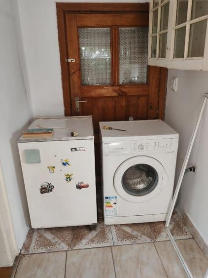 Casă individuală cu 1 camere cu Canalizare în Lunei