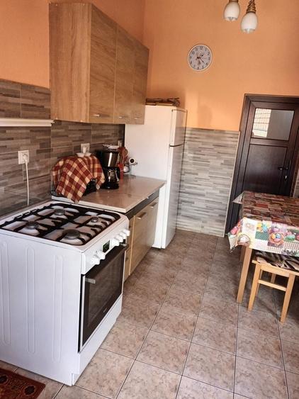 Casă individuală cu 3 camere cu Canalizare în Bâlc