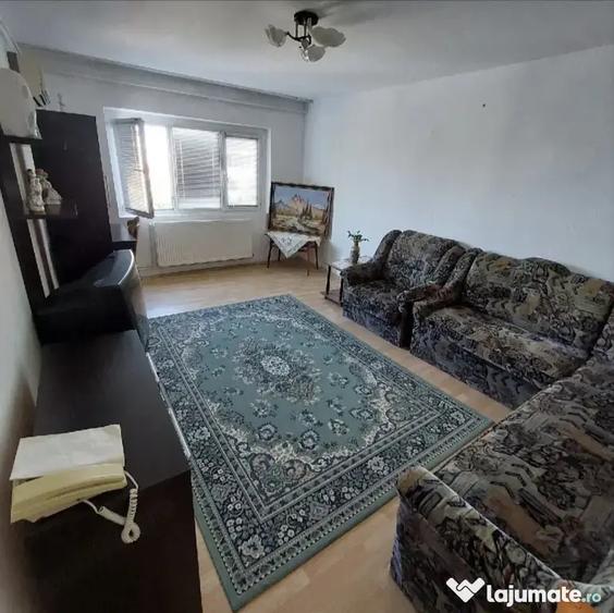 Apartament cu 3 camere decomandat, mobilat în Alfa