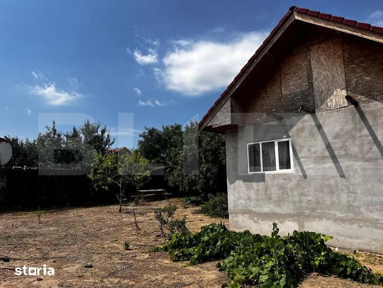 Casă cu 4 camere cu Teren 470 Mp în Cernele
