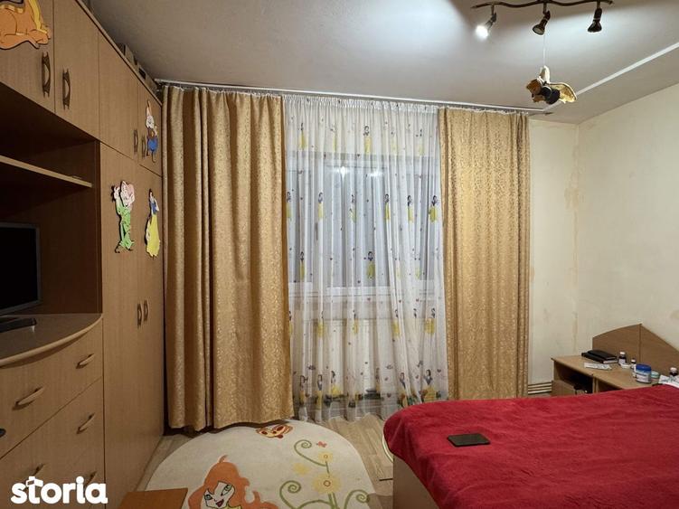 2 cam, etaj 1, 51 mp, fara imbunatatiri, Aleea Rozelor - 4