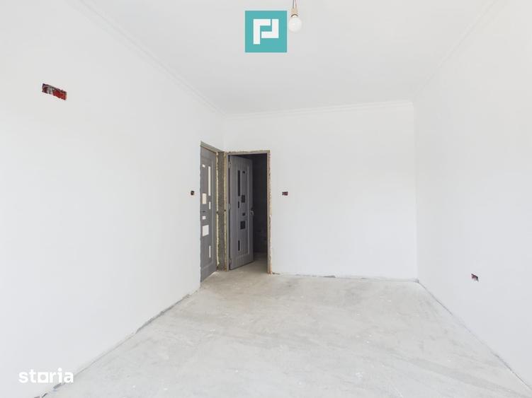 Casă cu 4 camere cu Teren 511 Mp în Șofronea