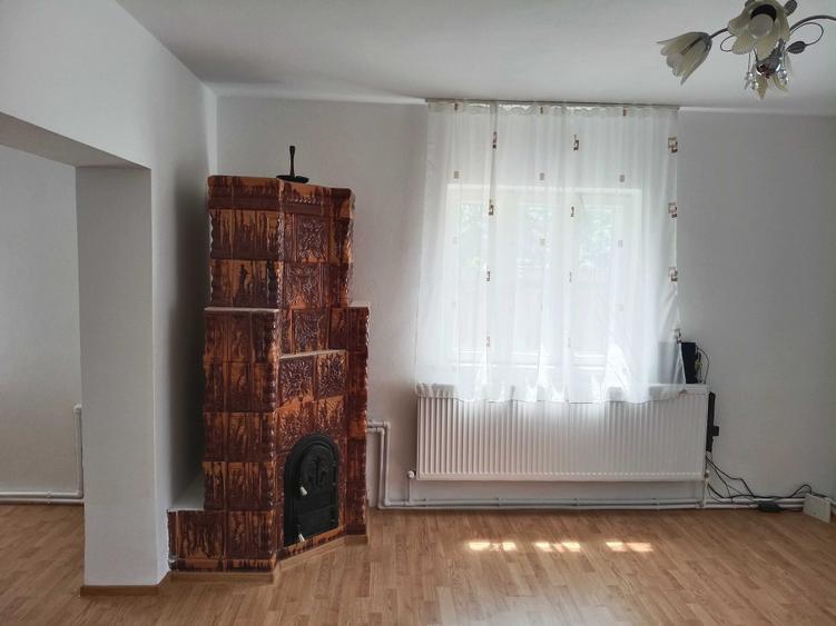 Vand casa cu teren - 4