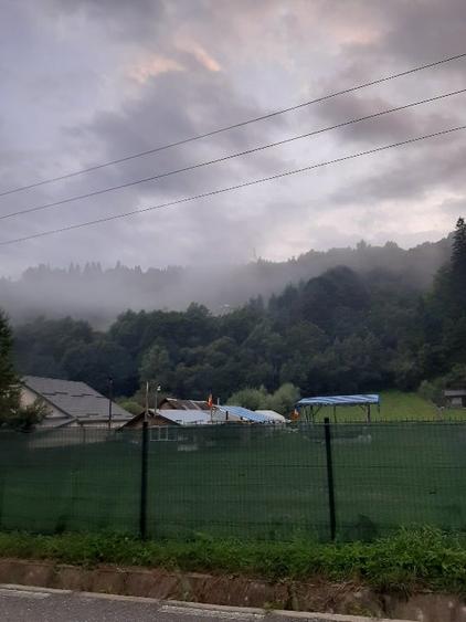 Casă individuală cu 3 camere cu Canalizare în Sătic