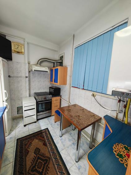 Apartament cu 2 camere decomandat, mobilat în Ferentari