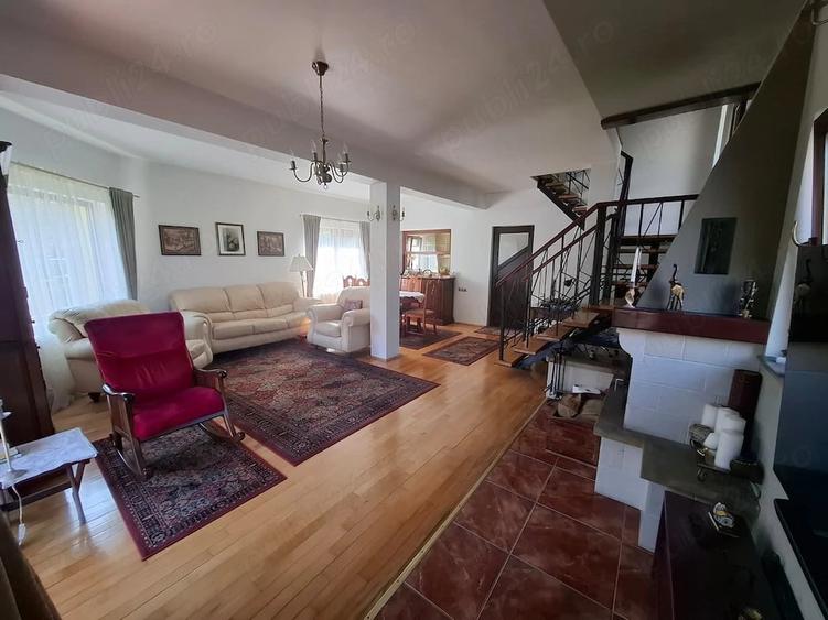 Casă cu Teren 1200 Mp în Tăuții-Măgherăuș