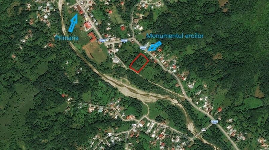 Teren de 3200 mp, în Provița de Sus