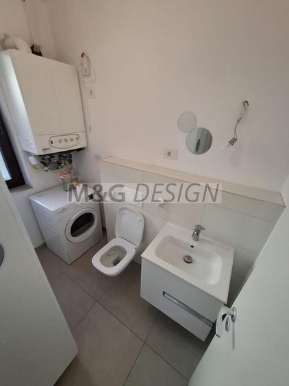 Casă cu 4 camere cu Canalizare în Giroc