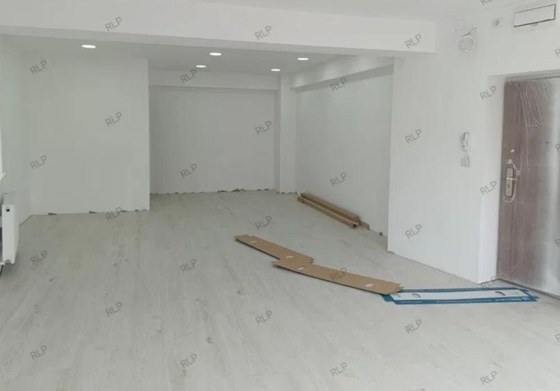 Birou, de 100 mp, în Ștefan cel Mare