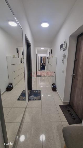 Apartament cu 3 camere, mobilat în Berceni