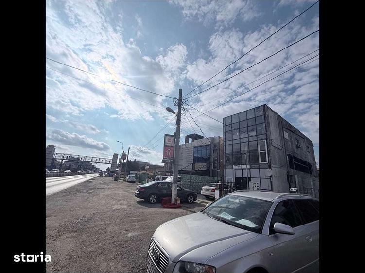 Spațiu comercial, de 399 mp, în Central