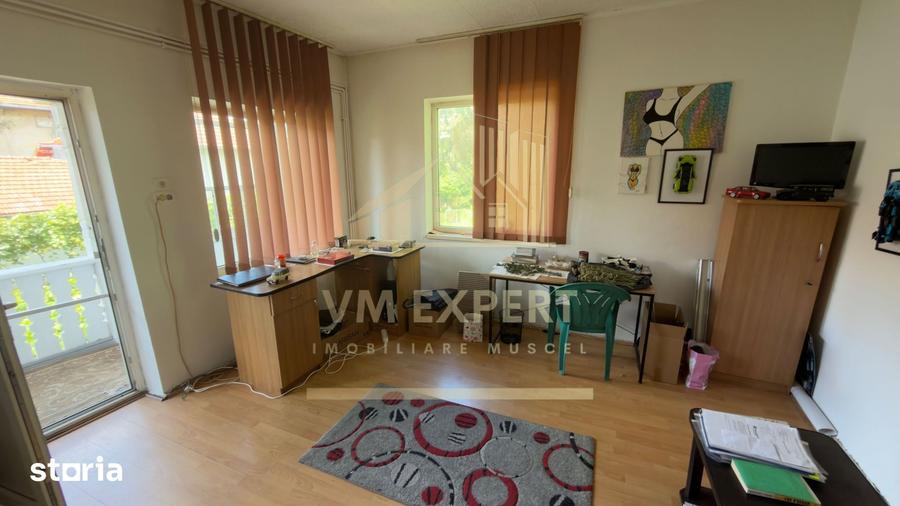 Casă cu 4 camere cu Teren 233 Mp în Sud