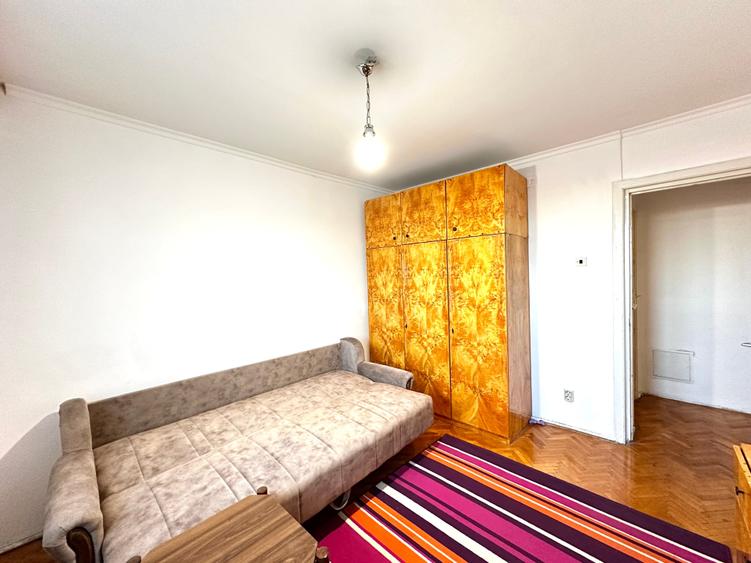 Apartament cu 2 camere decomandat în Olimpia-Stadion