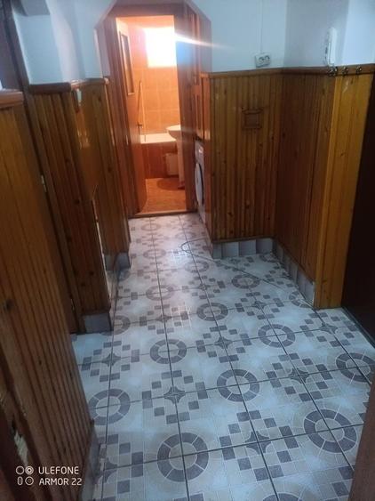 Apartament cu 2 camere în Micro 5