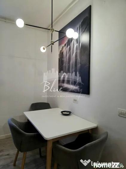 Apartament cu 2 camere decomandat în Delfinariu