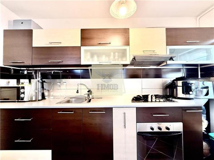 Apartament cu 2 camere semidecomandat, mobilat în Ștrand