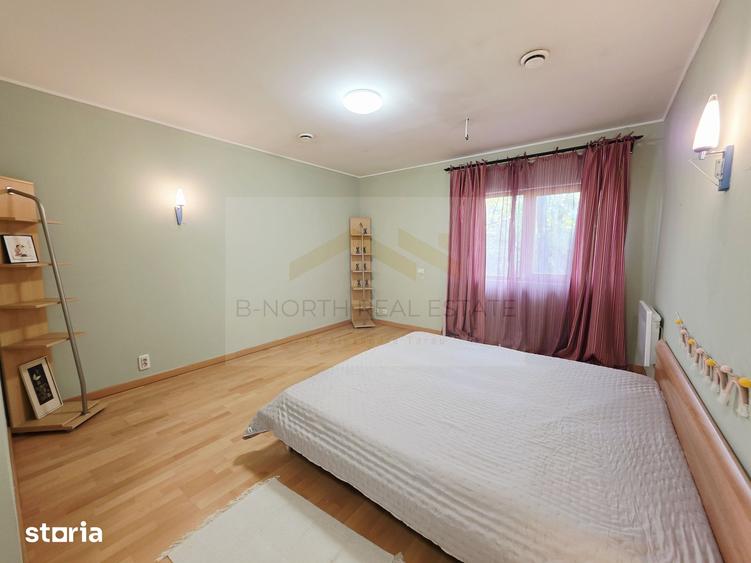 Casă cu 6 camere cu Teren 3000 Mp în Periș