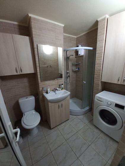 Apartament cu 2 camere decomandat în Bejan