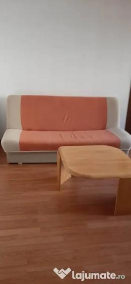 Apartament cu 3 camere semidecomandat în Malu Roșu