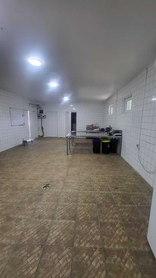 Casă cu 4 camere în Vâlcelele