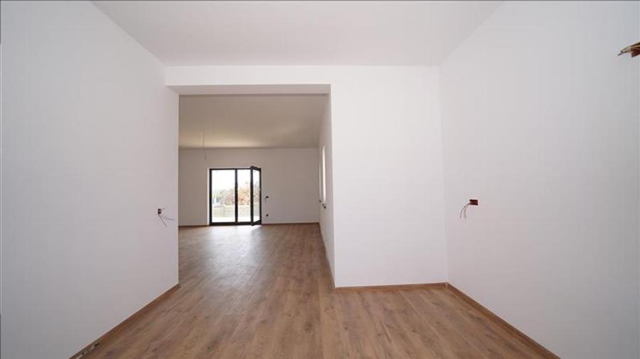 Casă individuală cu 4 camere cu Teren 616 Mp în Dealuri Oradea