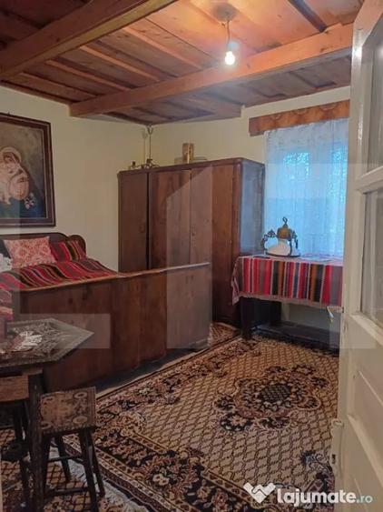 Casă cu 3 camere cu Teren 856 Mp în Central