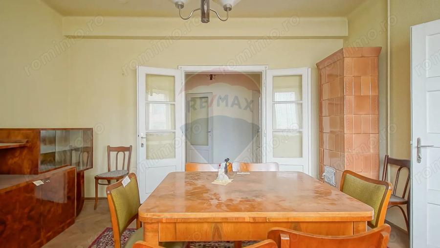 Apartament cu 3 camere decomandat în Centrul Civic