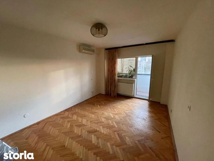 Apartament cu 2 camere decomandat în Tei