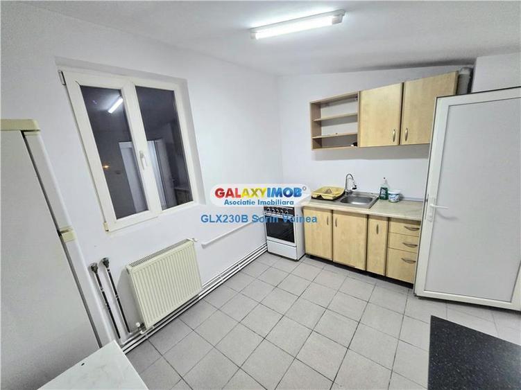 Apartament cu 4 camere decomandat, mobilat în Drumul Taberei