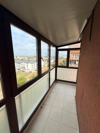 Apartament cu 3 camere decomandat în Militari
