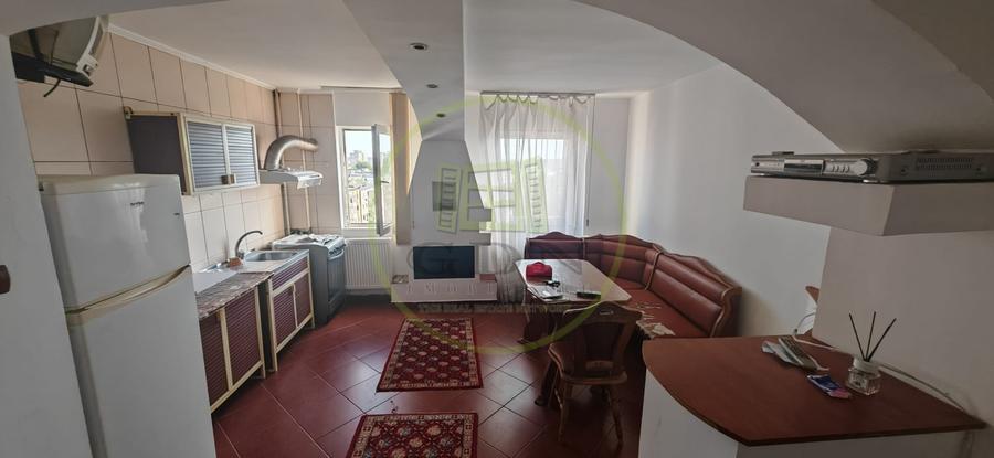 Apartament cu 2 camere semidecomandat, mobilat în Craiovița Nouă
