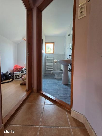 Casă cu 4 camere cu Teren 1500 Mp în Somova