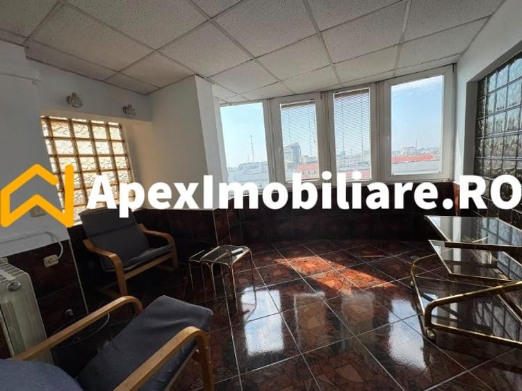 Apartament cu 3 camere decomandat, mobilat în Unirii
