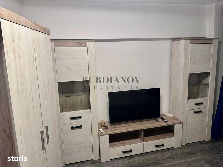 Apartament cu 2 camere decomandat în Olteniței
