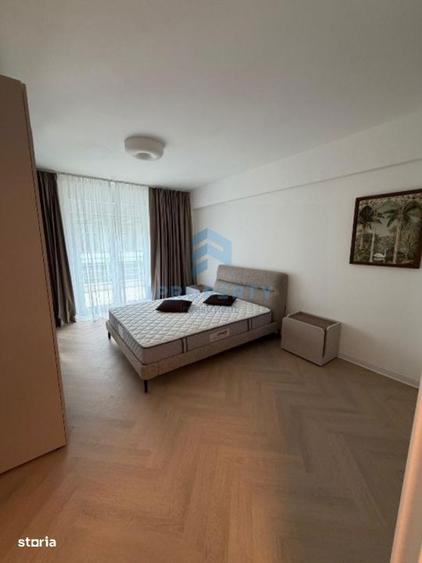 Apartament cu 4 camere, mobilat în Herăstrău