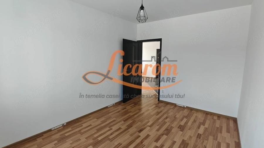 Apartament cu 3 camere decomandat, mobilat în Primăverii