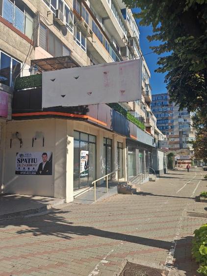 Spațiu comercial, de 180 mp, în Ultracentral